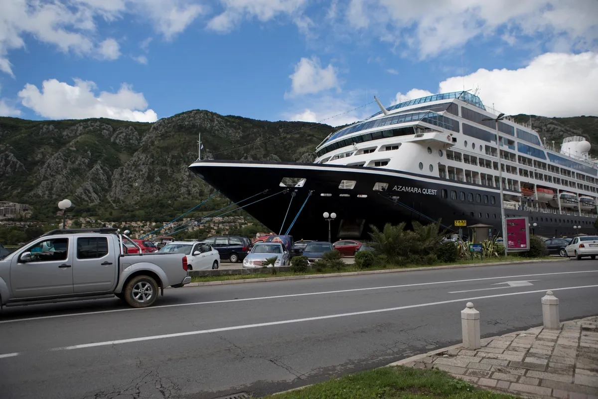 Azamara_Cruises_port_4b178fd98e.webp