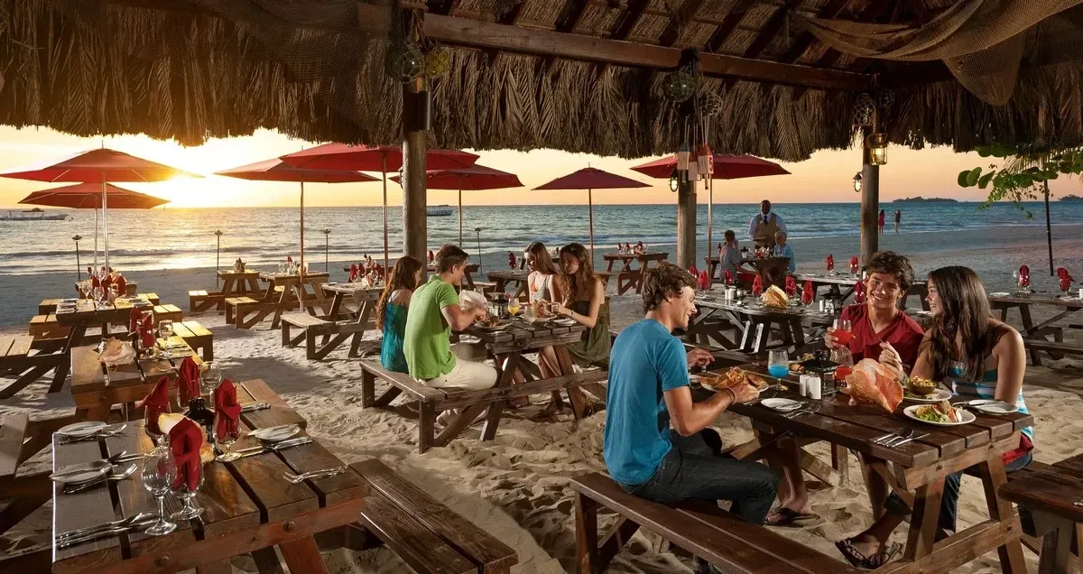 Beaches_Resorts_Negril_beach_restaurant_ba70c1cf17-1.webp