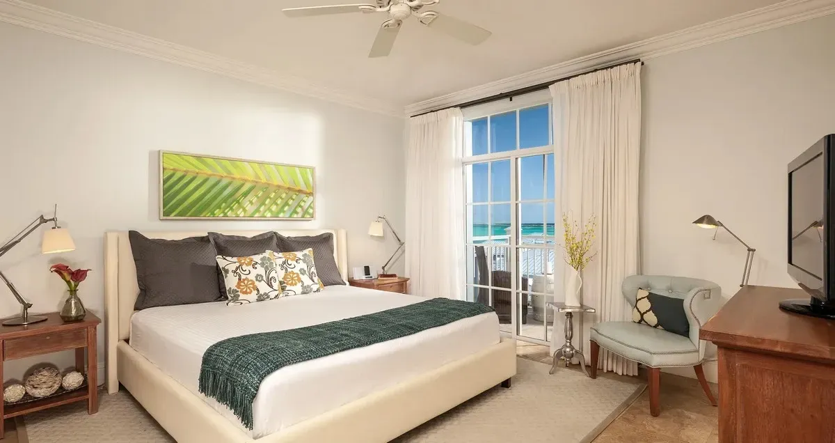 Beaches_Resorts_Turks_Caicos_room_5_b7c5f1f748.webp