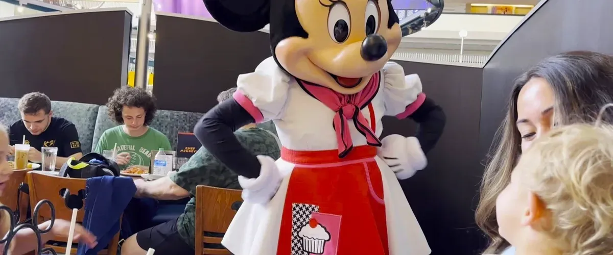 Chef_Mickey_s_Disney_world_4_68e792b6a5-1.webp