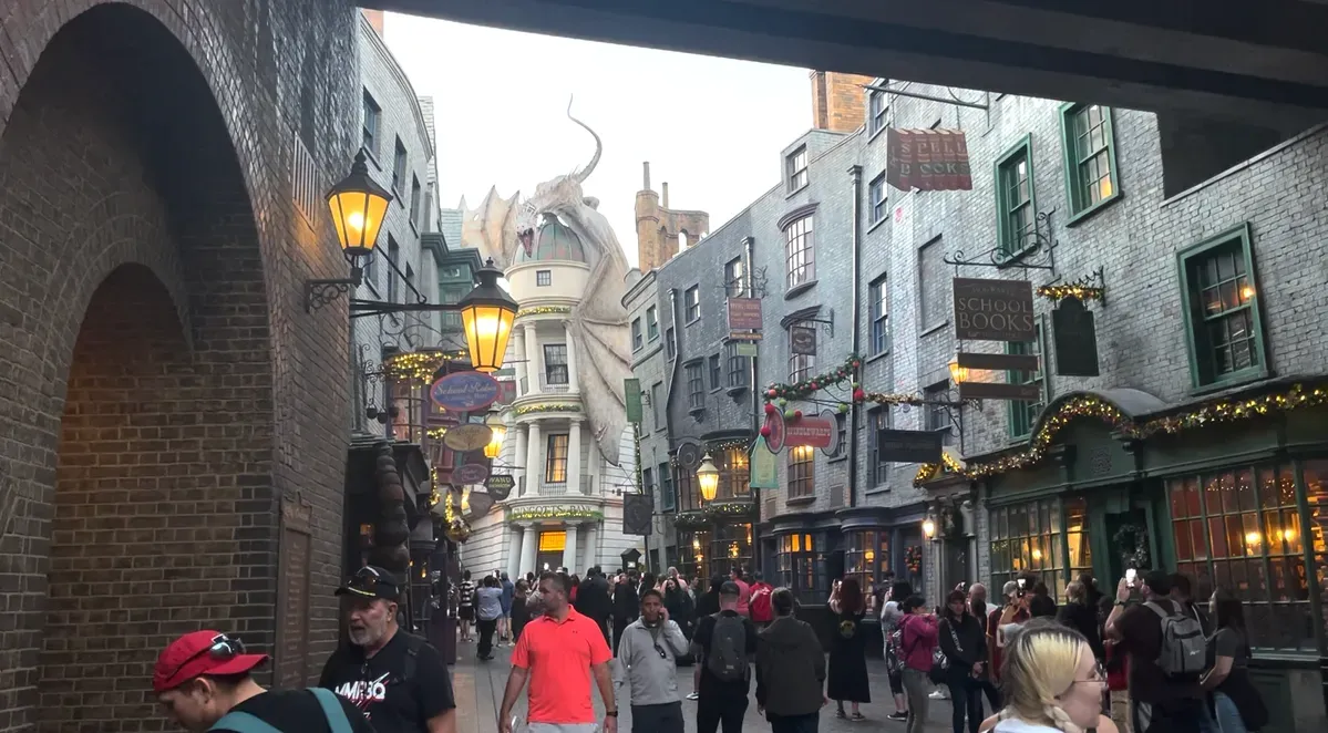 Diagon_Alley_77c442b022.webp
