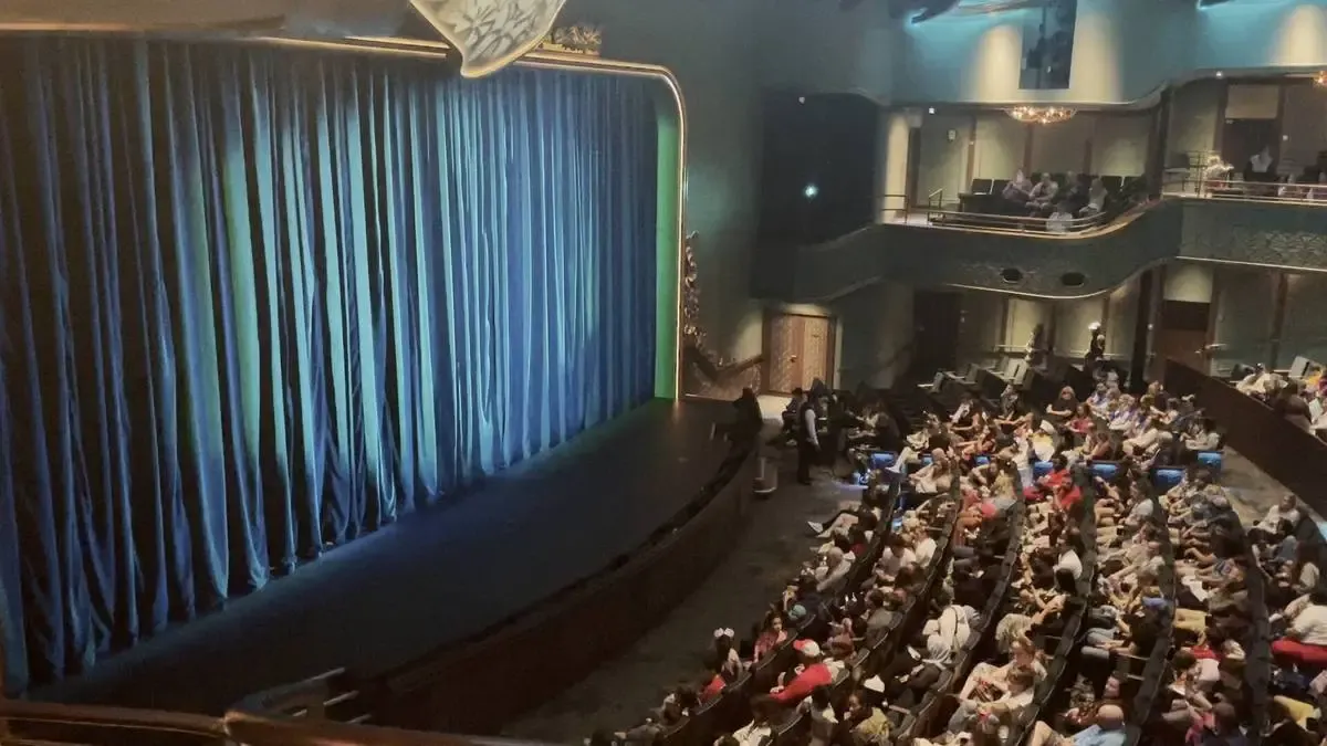 Disney_Cruise_Line_shows_theater_69129dcf07.webp
