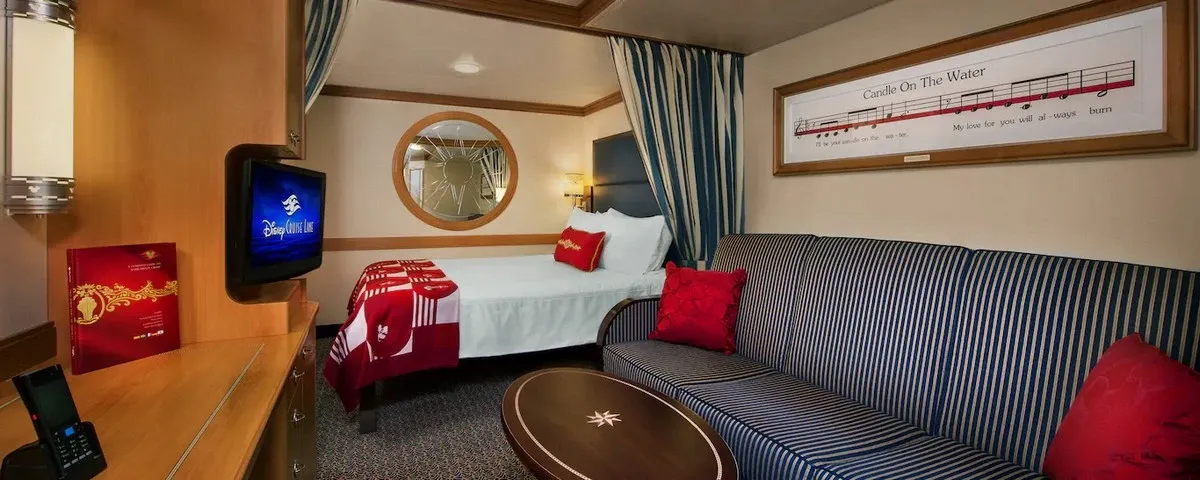 Disney_Magic_Inside_stateroom_6cafa1f616.webp