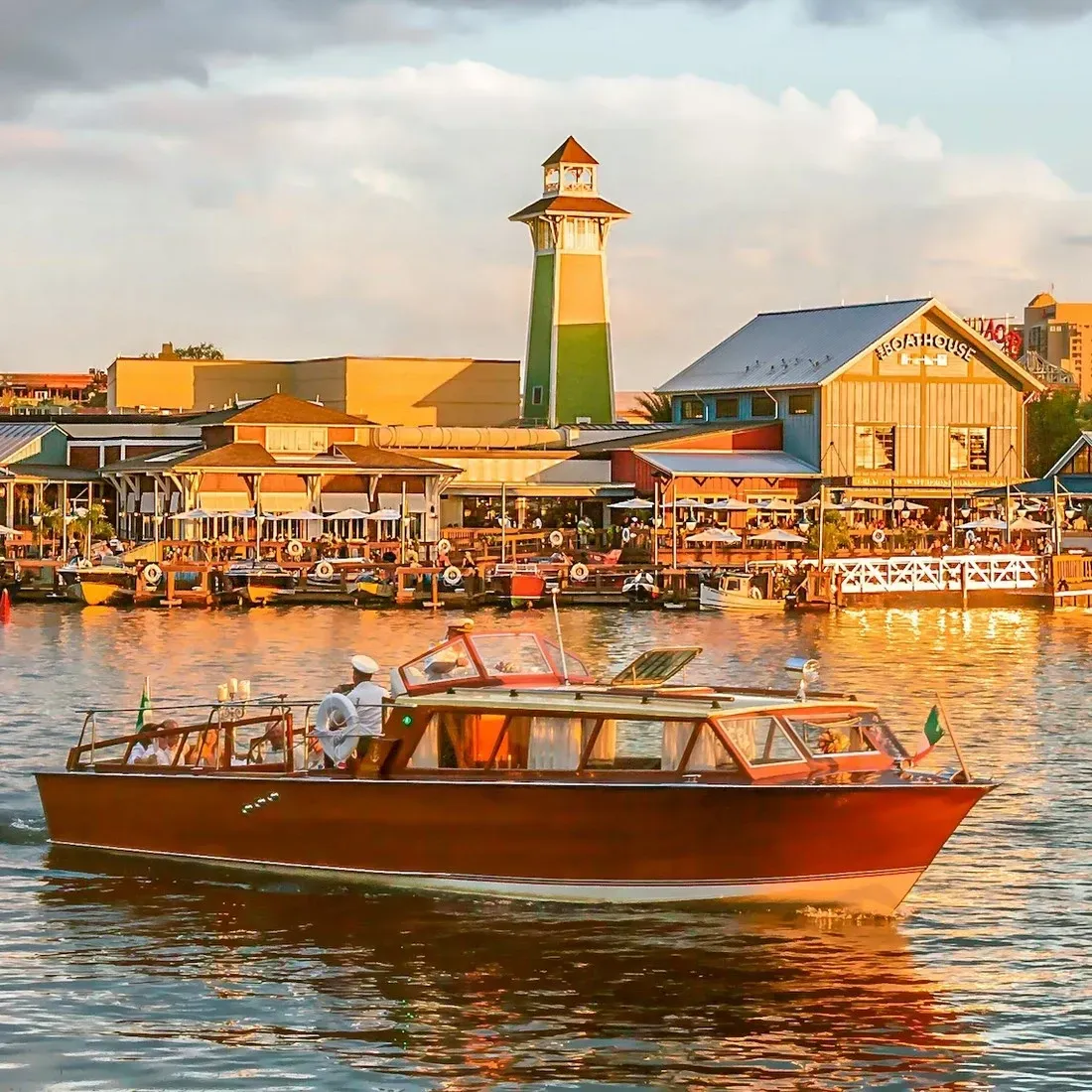 Disney_Springs_Boathouse_6009b180f6.webp