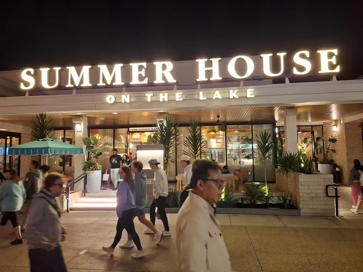 Disney_Springs_Night_Summer_House_on_the_Lake_6ce7769f0d.webp