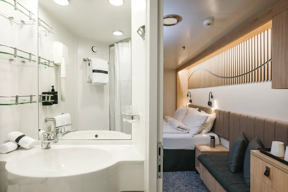 HX_Hurtigruten_Expeditions_Inside_Cabin_5f78cb9160.webp