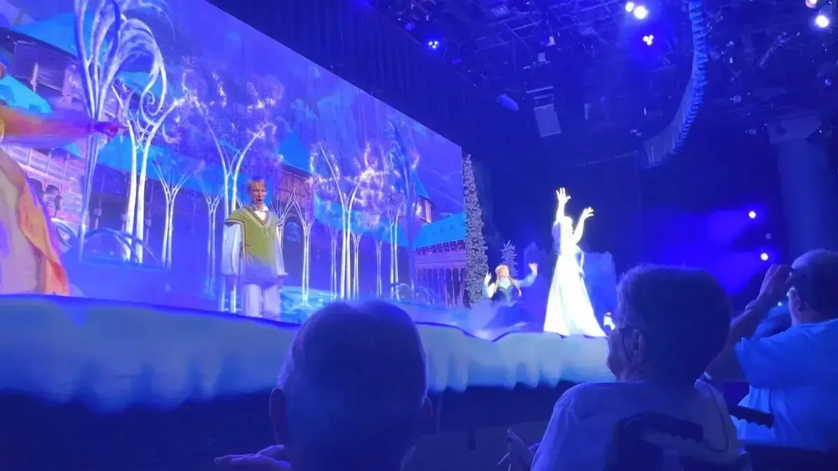 Hollywood_Studios_Frozen_Sing_Along_2_a533e4bf53.webp