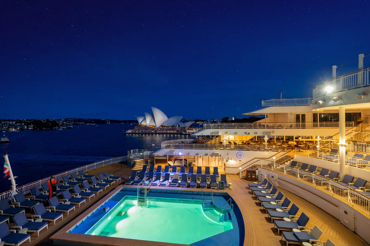 Norwegian_Cruise_Line_Pool_Deck_fd24f21ddc.webp