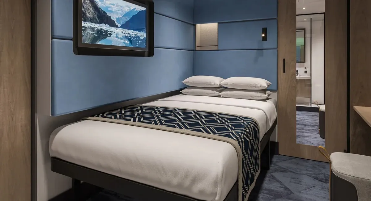 Norwegian_Cruise_Line_Studio_solo_room_ac156c8204.webp