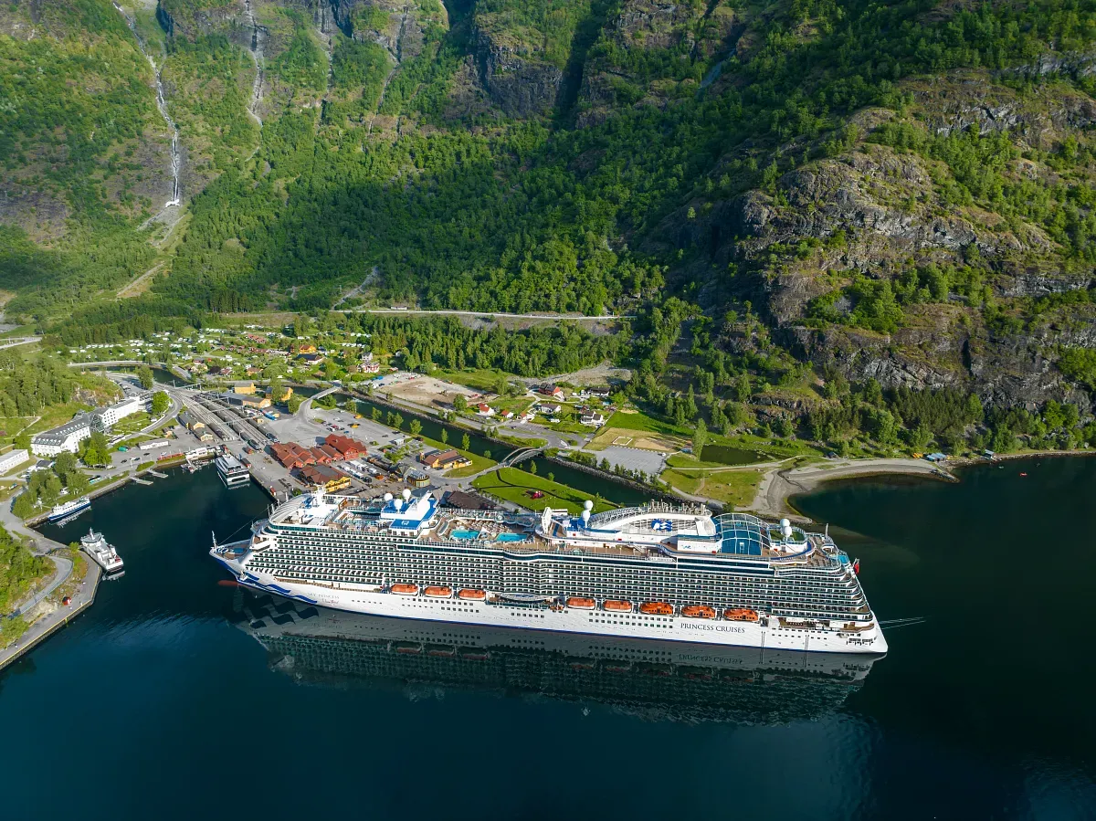 Princess_Cruises_Europe_Norway_30e2c57f72.webp