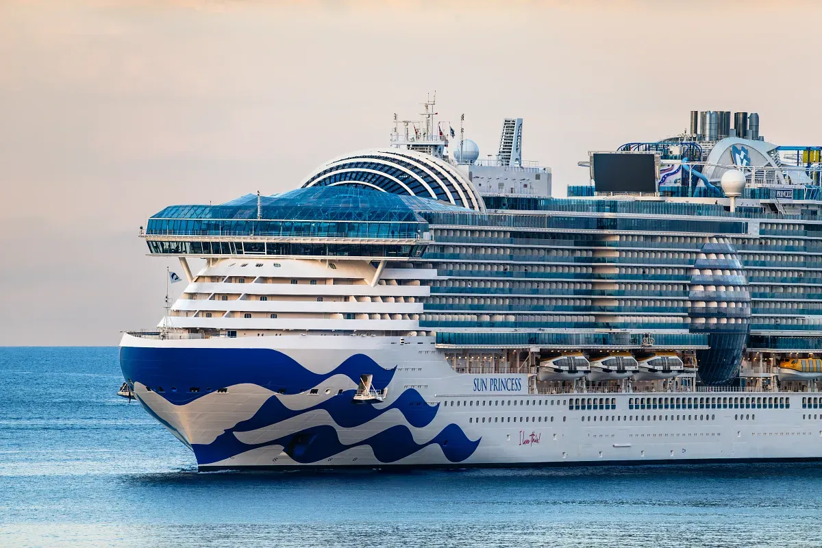 Princess_Cruises_Sun_princess_ship_75e40264f0.webp