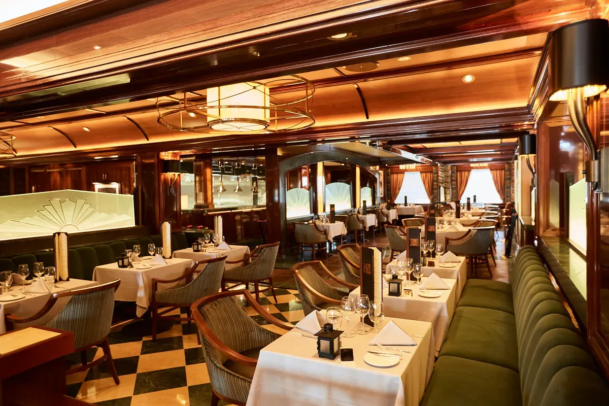 Princess_Cruises_crown_grill_restaurant_e1a494e51d.webp