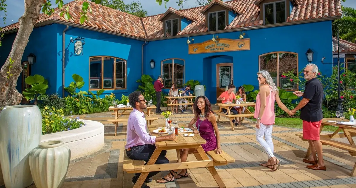 Sandals_Barbados_Merry_Monkey_English_Pub_d8c2021d30.webp