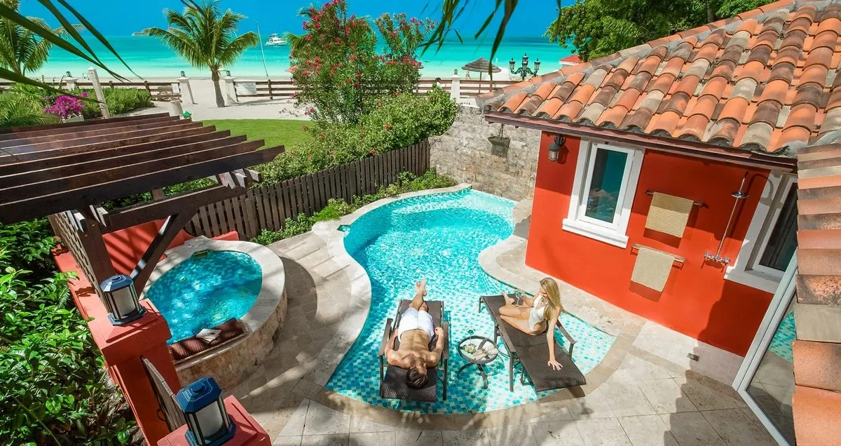 Sandals_Grande_Antigua_rooms_a647221d64.webp