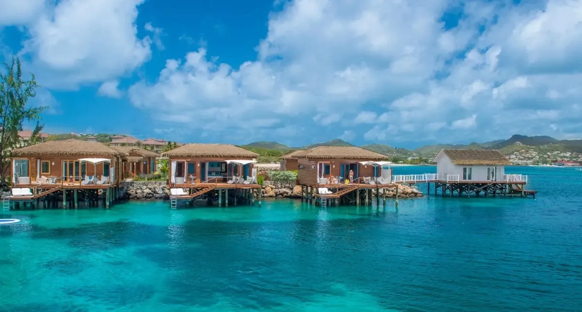 Sandals_Grande_St_Lucian_overwater_bungalows_1_3bd544f4f6.webp