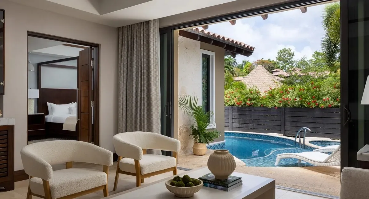 Sandals_Grenada_Butler_Elite_private_pool_3eb097c6ac.webp