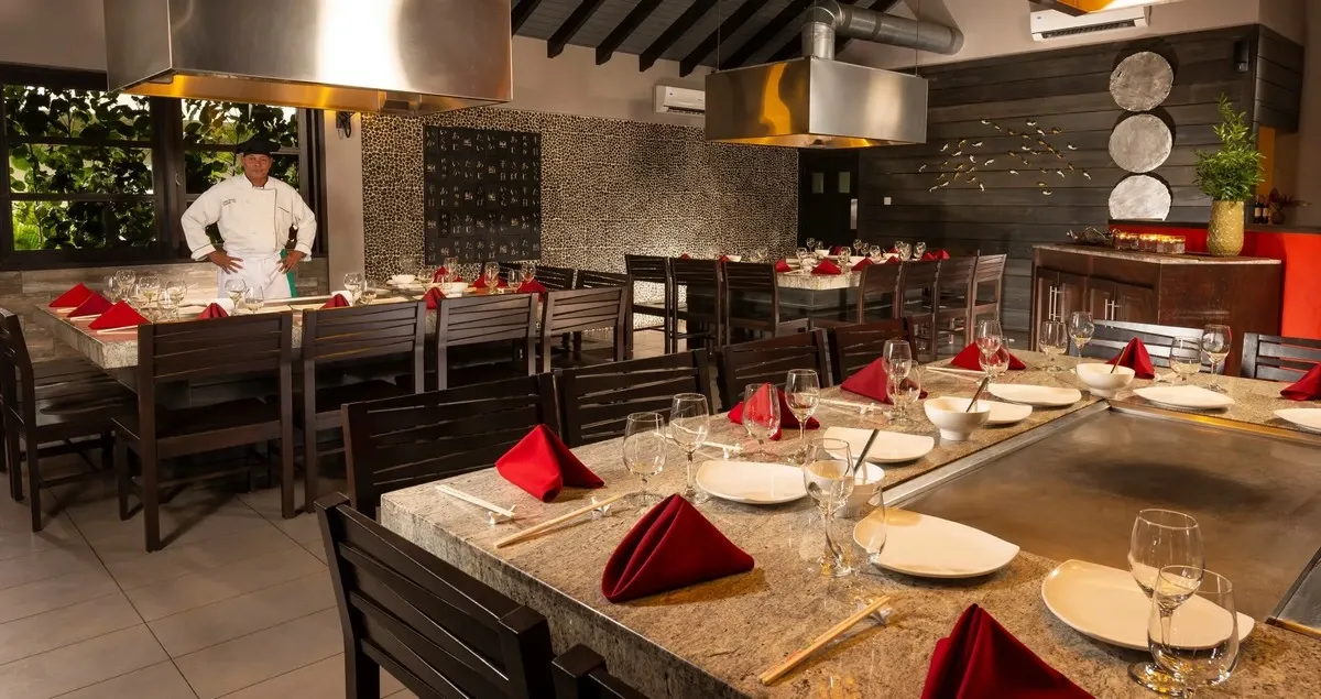 Sandals_Halcyon_Beach_Kimonos_restaurant_77395f93a3.webp