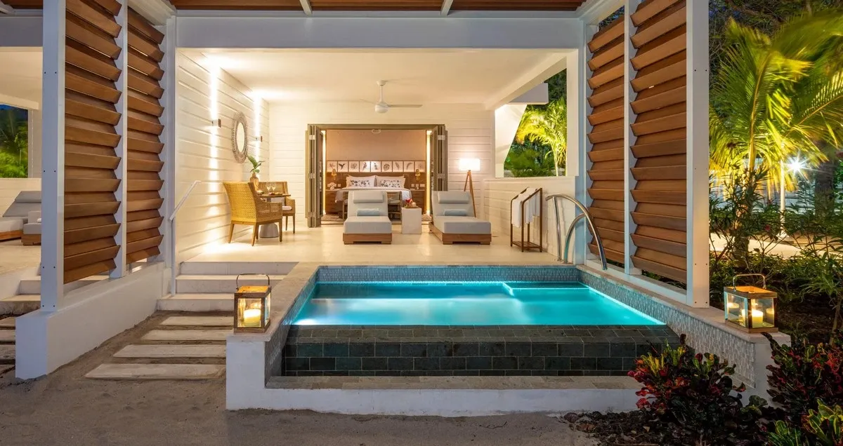 Sandals_Halcyon_Beach_private_pool_room_1615d09708.webp