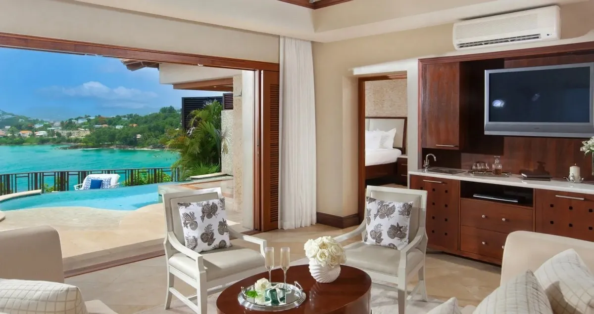 Sandals_Regency_La_Toc_Butler_Elite_Suite_2_4942c763d0.webp