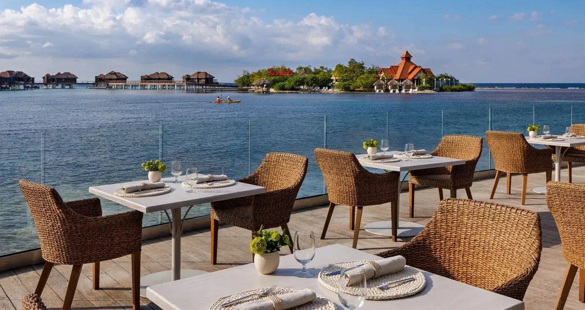 Sandals_Royal_Caribbean_restaurants_5178f9795a.webp