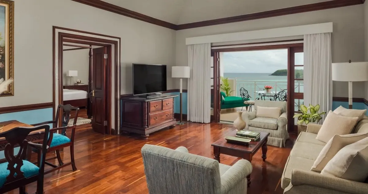 Sandals_Royal_Plantation_Imperial_Oceanfront_Butler_Suite_68cc902b52.webp