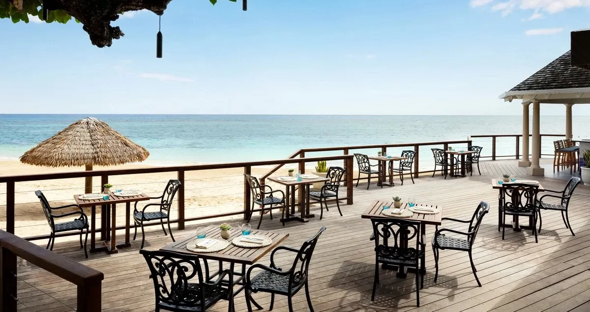 Sandals_Royal_Plantation_resort_restaurant_b2662bd5ba.webp