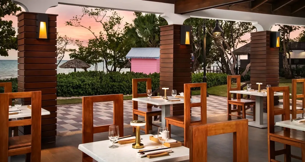 Sandals_South_Coast_dining_97a16d9503.webp
