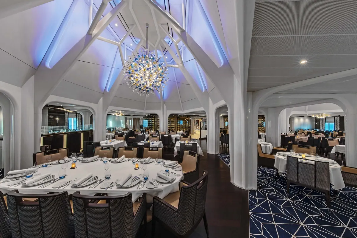 Seabourn_Cruise_Line_The_Restaurant_2_18ffd8c178.webp