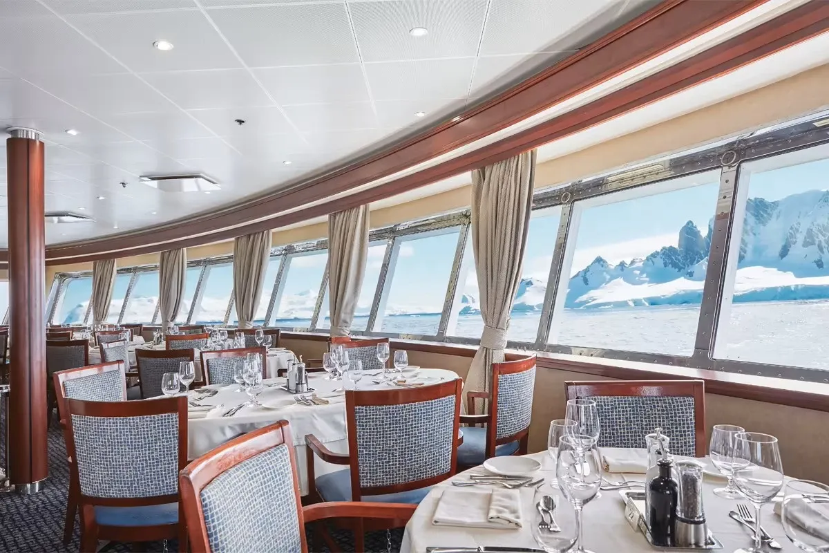 Silversea_Cruises_The_Restaurant_8ac73b7ef7.webp