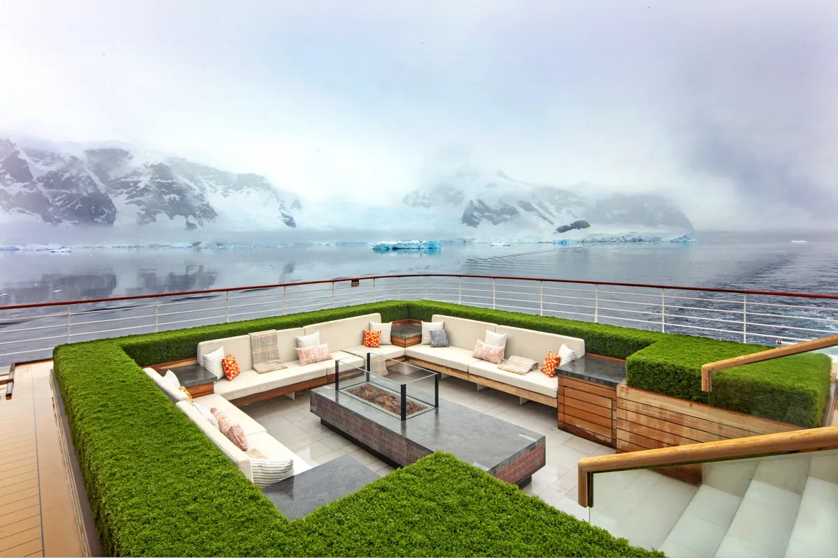 Viking_Cruise_Line_terrace_garden_31d8c2255d-1.webp