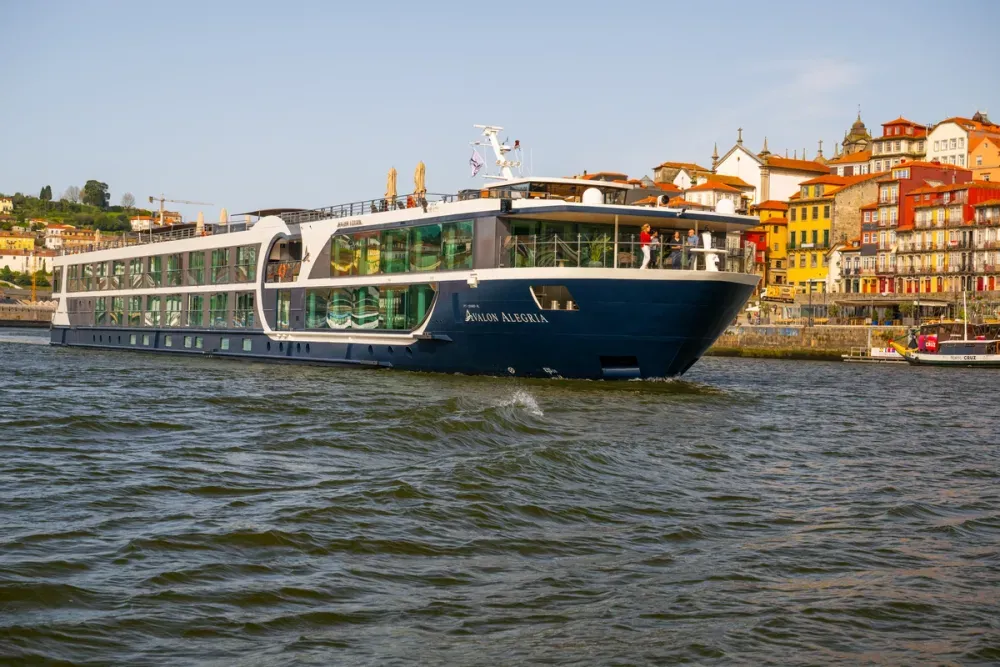 large_Avalon_Waterways_Alegria_305a7742e8.webp